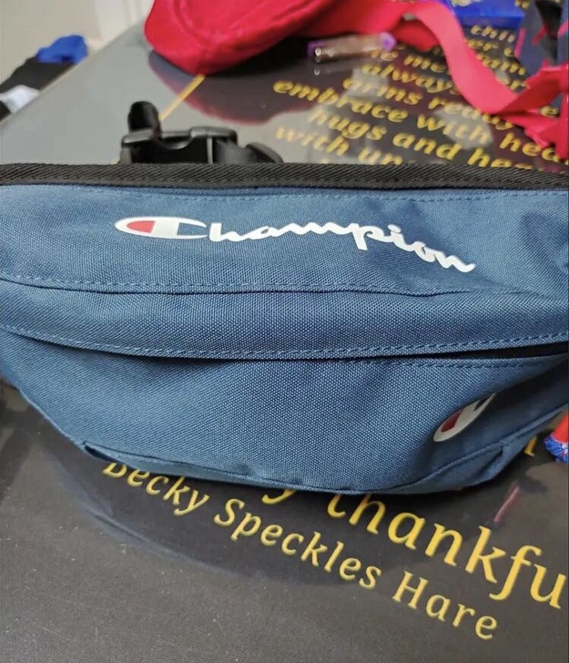 冠军斜跨包大容量腰包帆布单肩包胸包百搭休闲包