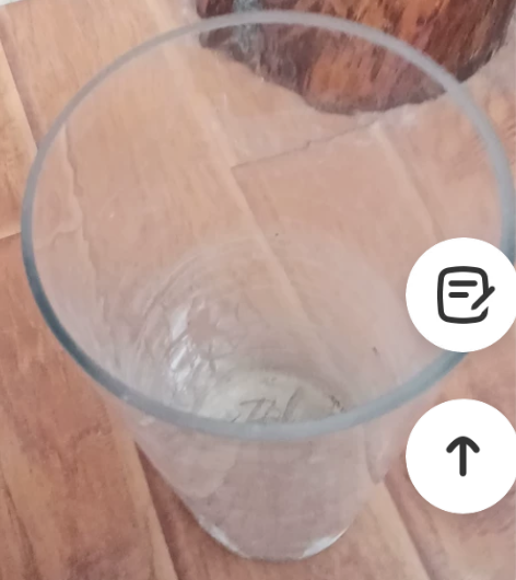 圓型鱼缸，直径18，高度40 感兴趣的话点...