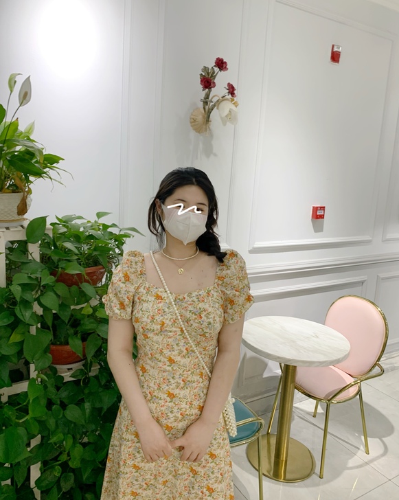 Migo小米果 碎花连衣裙在逃公主裙女夏赫...