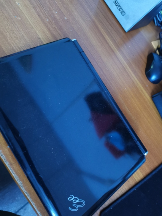 华硕笔记本1000H功能全部正常使用！成色靓