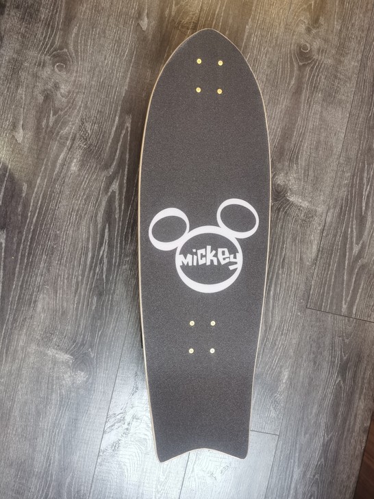 陆地冲浪滑板 免蹬滑板 滑雪冲浪练习