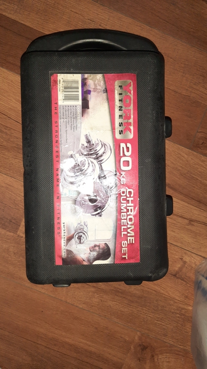 20公斤㎏哑铃有需要的联系，不包邮