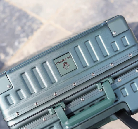 日本漫游拉杆箱20寸登机箱22寸密码箱24...