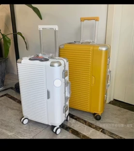 拉杆箱旅行箱全新,网店700左右的全新拉杆...