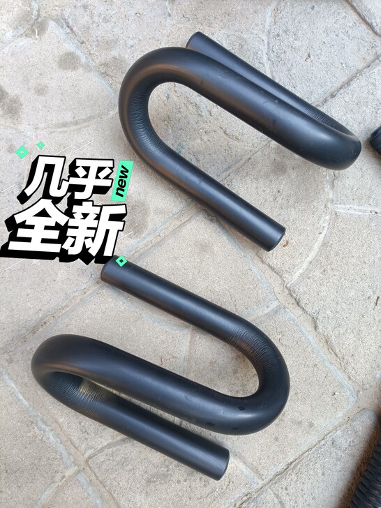 闲置俯卧撑训练器,手感几乎全新,软的特别稳...