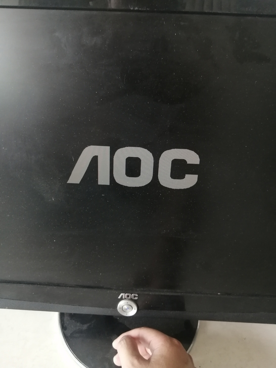 冠捷显示器，AOC22寸显示器，正常使用，...