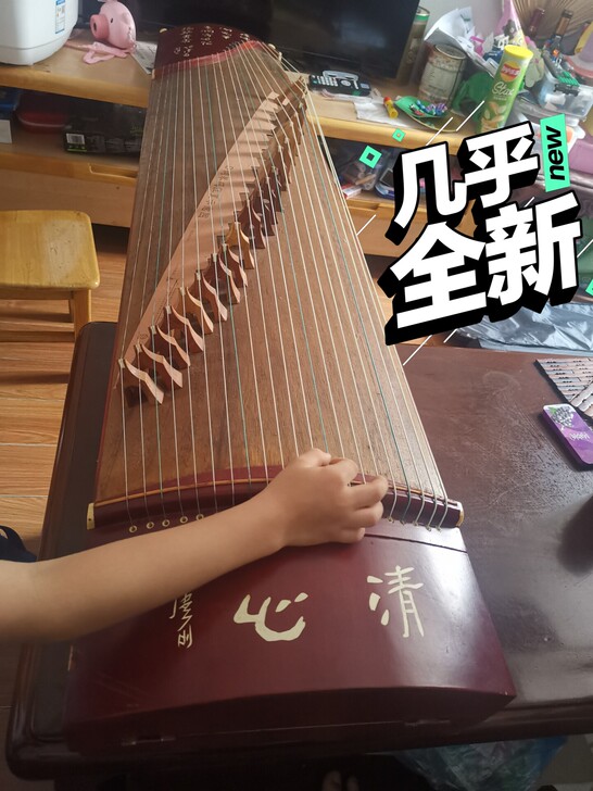 古筝～～七八成新，现在不用了。便宜转手腾地...