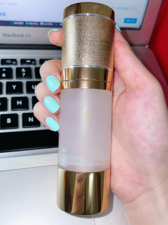 诗佩妮隔离妆前乳