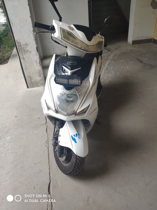 2018年7月125摩托车一辆，现在已经行...