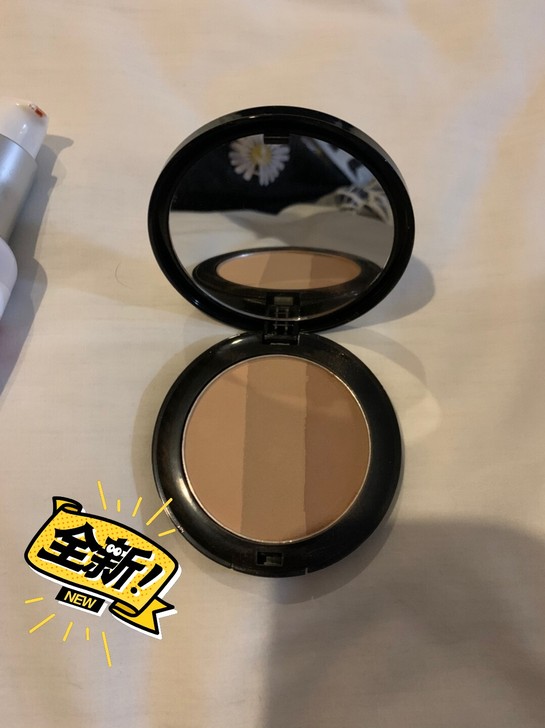 三色高光立体两用提亮修容粉饼一体盘组合阴影...