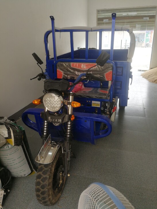 三轮车汽油三轮车拉货小帮手大马力发动机