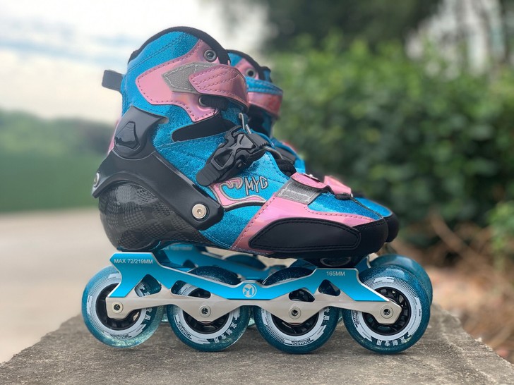 星空定制版儿童碳纤维专业轮滑鞋花样花式溜冰...