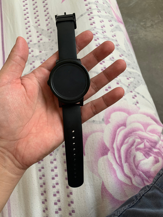 如图Ticwatch二代，无充电器，处理给...