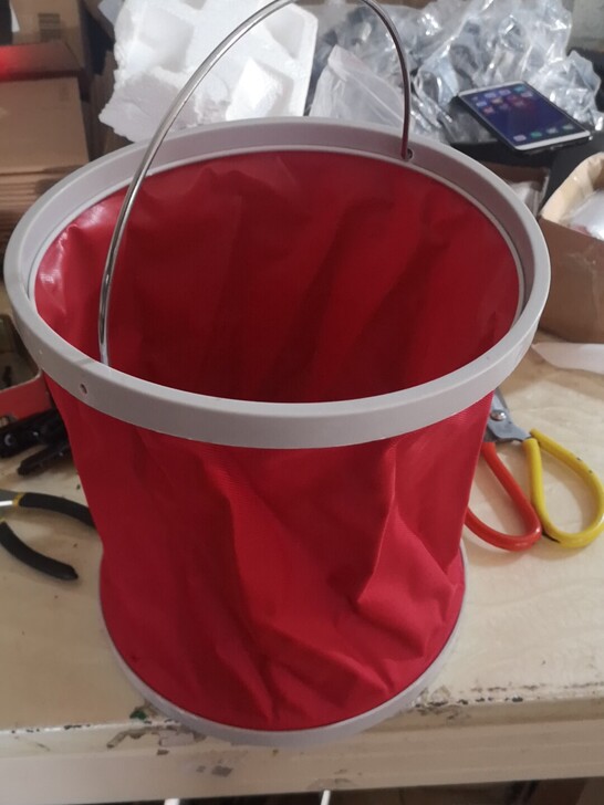 11升折叠水桶，新的，开店剩下的，