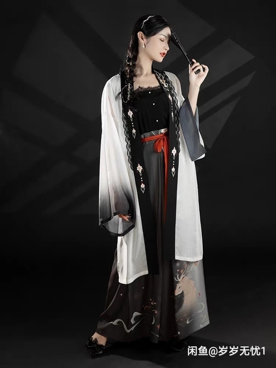 重回汉唐鹿迷汉服代拍