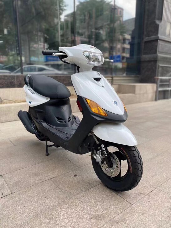 99新雅马哈巧格100c 摩托车 城市代步...