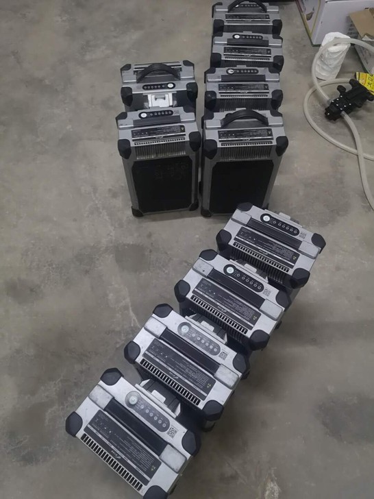 极飞P20电池,B12620智能电池,都是...