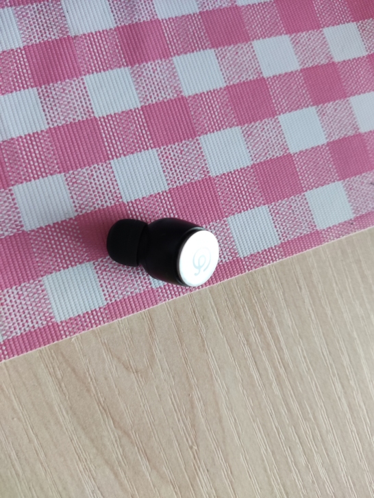 网易云蓝牙耳机
