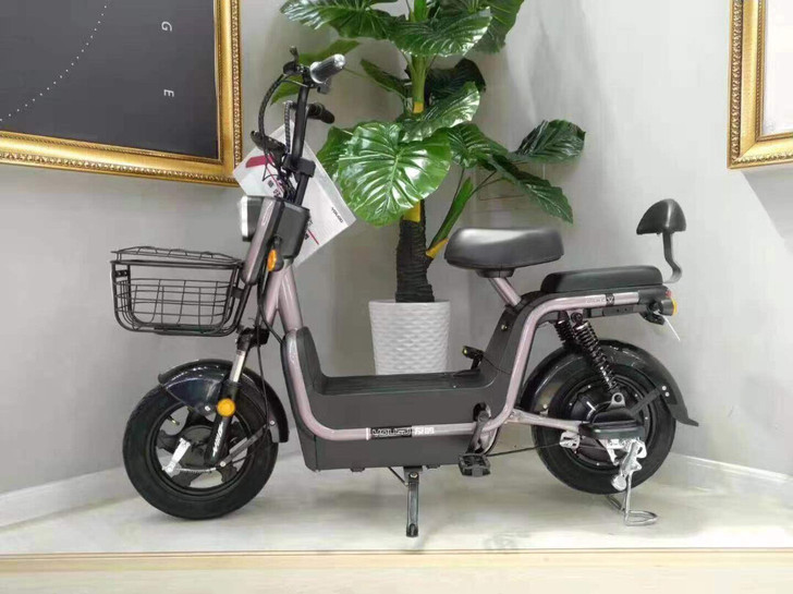 低价转让二手电动车 二手滑板 新国标。可上...