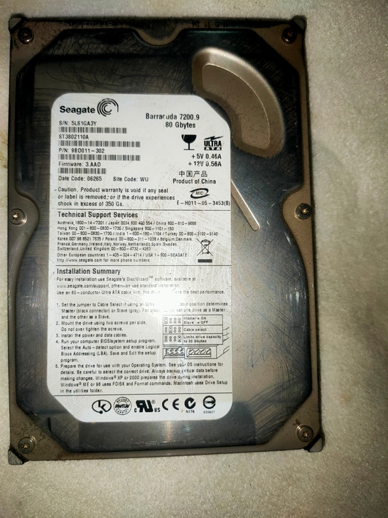 硬盘闲置320GB一块，.500GB四块