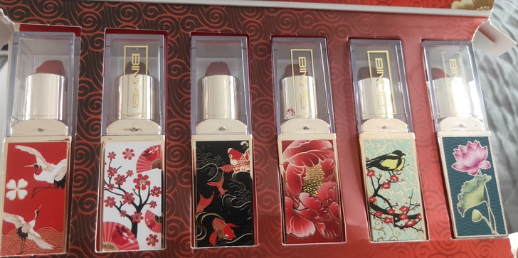 古典风口红，没用过