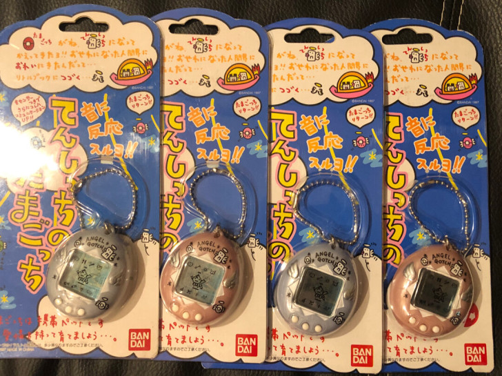 97年怀旧电子宠物机游戏机，典藏版。