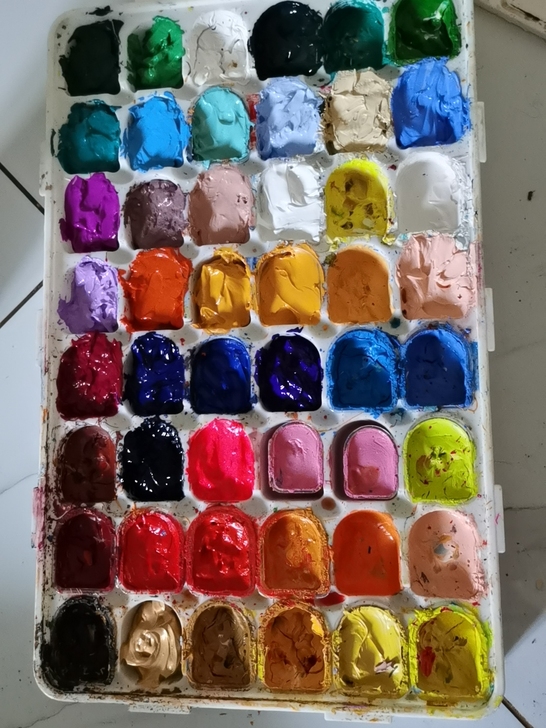 米娅50ml水粉颜料，送5个补充颜料。一套...