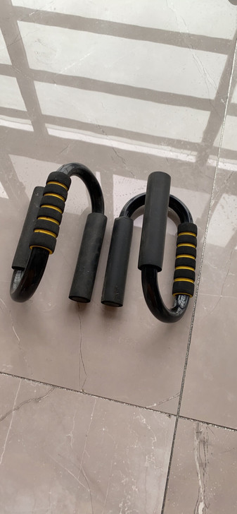 健腹轮器材滚轮,30元,俯卧撑支架,一对1...