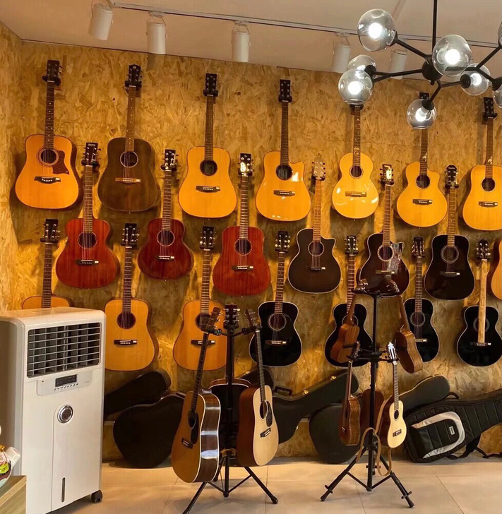 全新【琴行不做了】原价1200的吉他处理单...