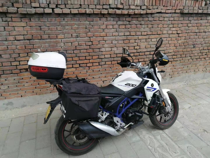 宗申200排量摩托车，19年上牌，车况挺好...