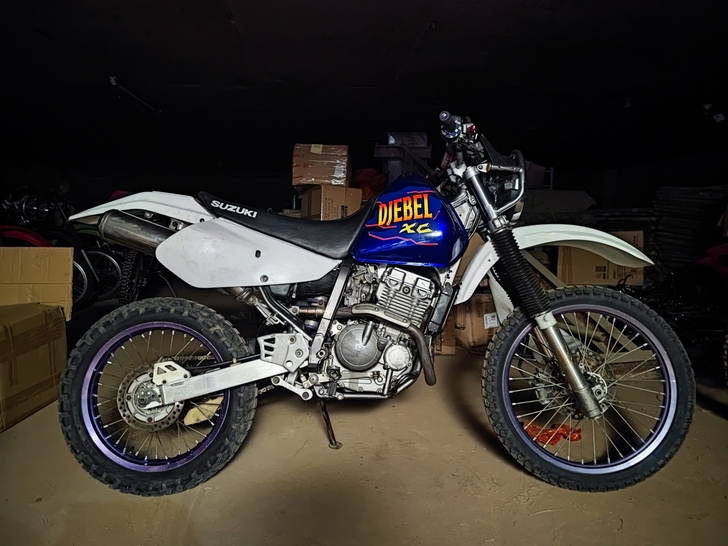 铃木大眼250dr250拉力摩托车越野摩托...