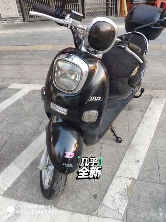 转让精品个人二手小刀电动车;五个60V全新...