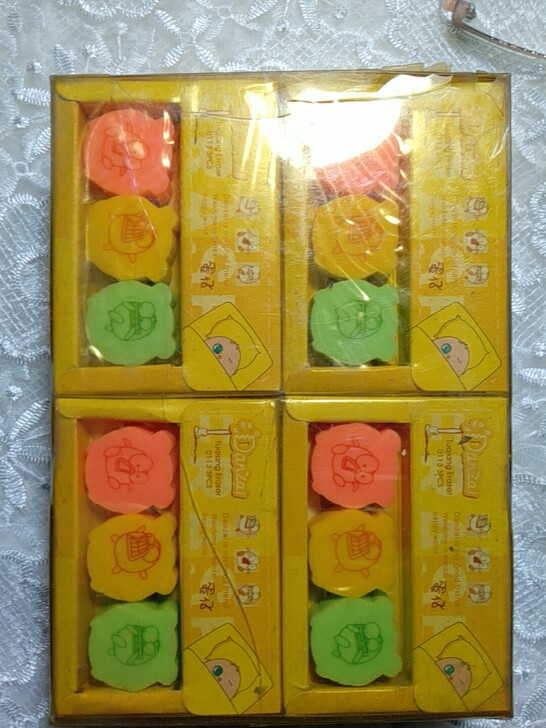 怀旧库存全新图强橡皮每小合5元，共十六小合...
