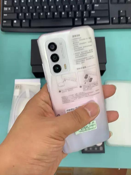 魅族 18 12GB+256GB 踏雪 骁...