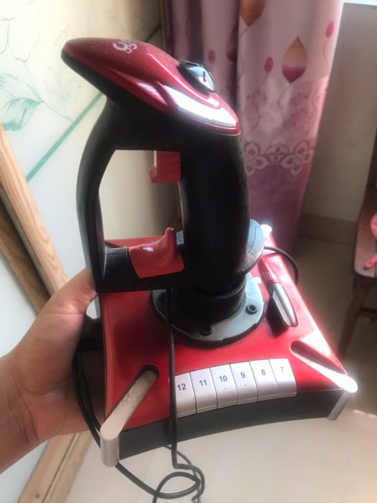 北通飞行摇杆，闲置着没用，正常使用，有明显...