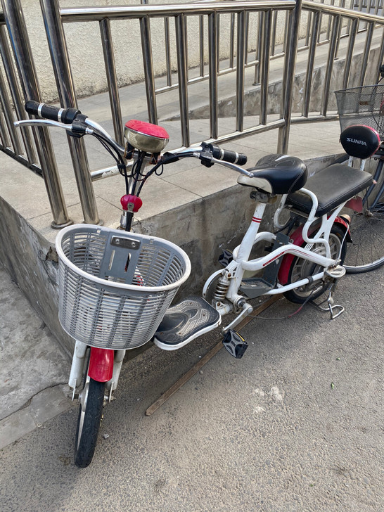 新日电动车，48V 12A ，两年没有使用...