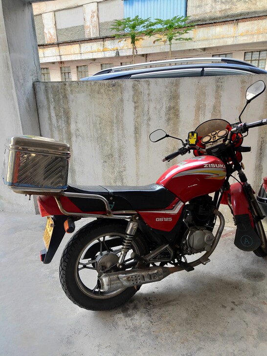 个人闲置摩托，2026年4月强制报废，全车...