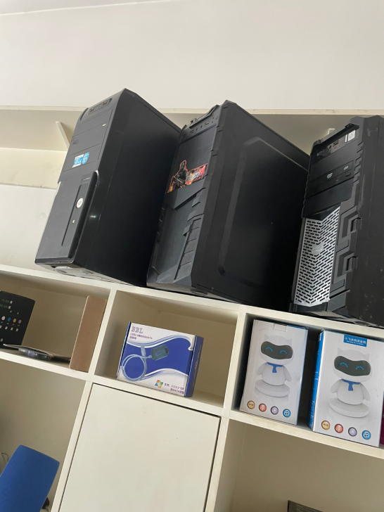 闲置3个拆机机箱，29元每个不议价，售出不...