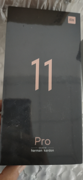 小米11pro 绿色 一台8+256.  ...