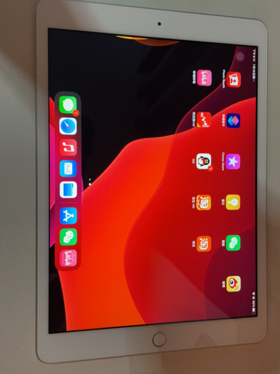 全新ipad第8代、2020款、128G，...