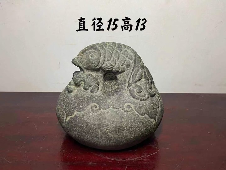 青石雕鲤鱼大石权,新旧程度 :老石新工使用...