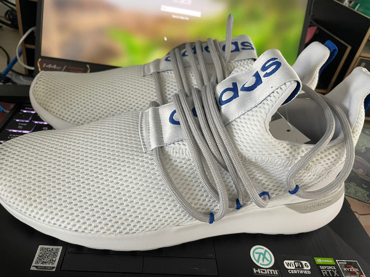 Adidas运动鞋-跑步鞋 全新正品