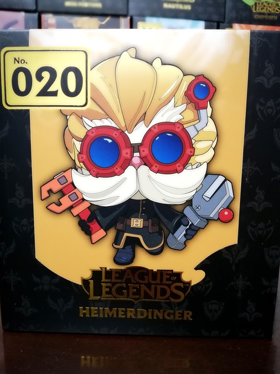 英雄联盟LOL大公仔玩偶 品牌：LEAGU...