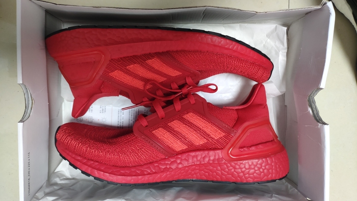 阿迪ultra boost 2020 跑鞋...