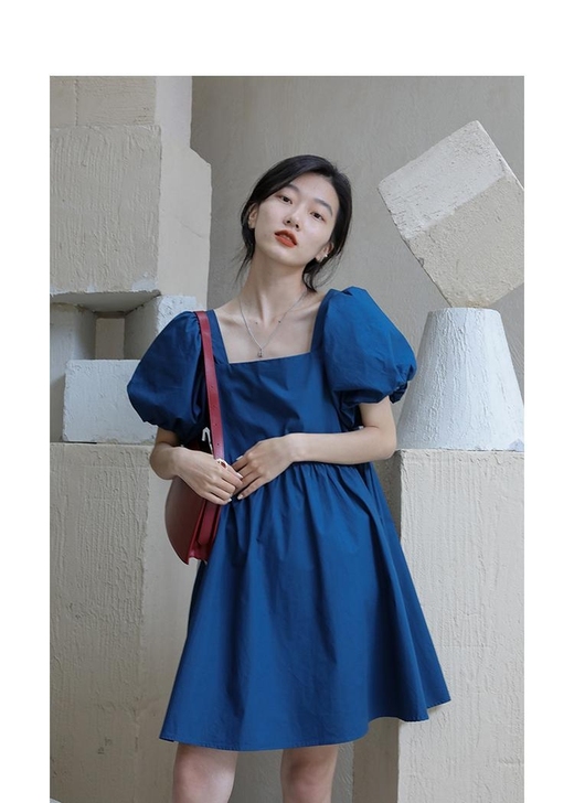 连衣裙女夏2021新款法式方领短款连衣裙显...