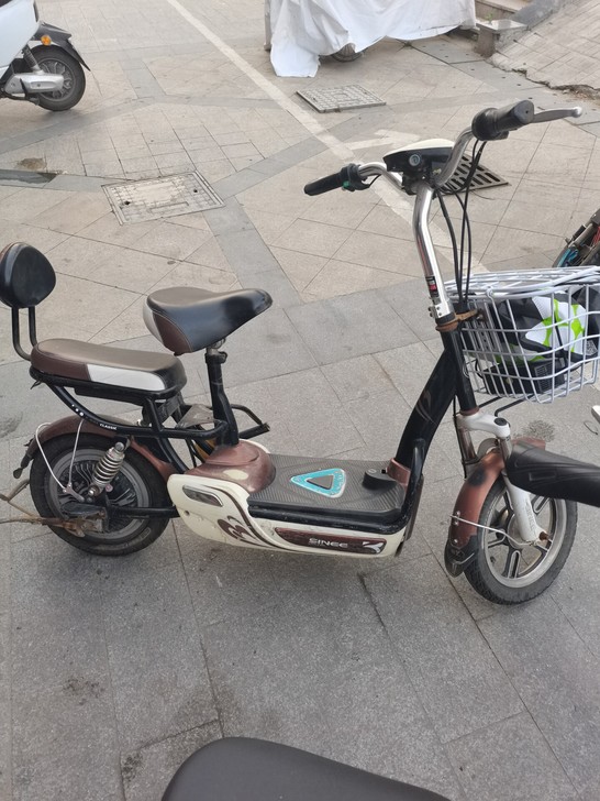 出售二手电动车,价格便宜,来看看