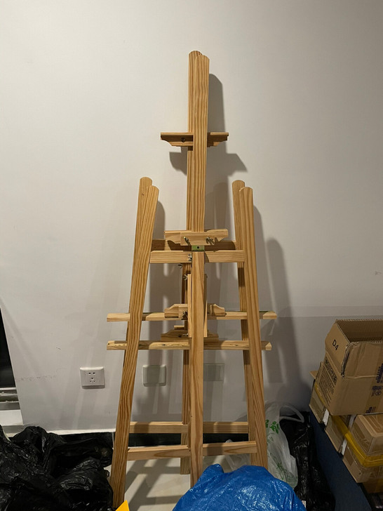 画架 2个。20元一个,自提,长阳熙悦湾