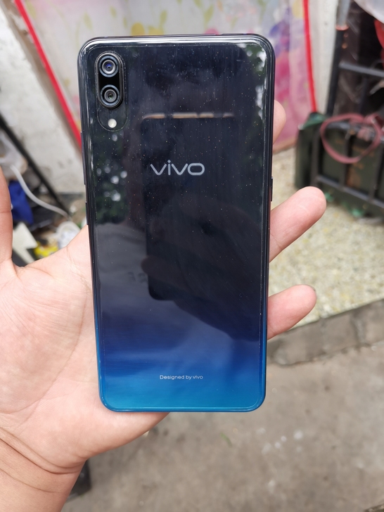 Vivox 23手机屏幕坏了，主板是好的，...