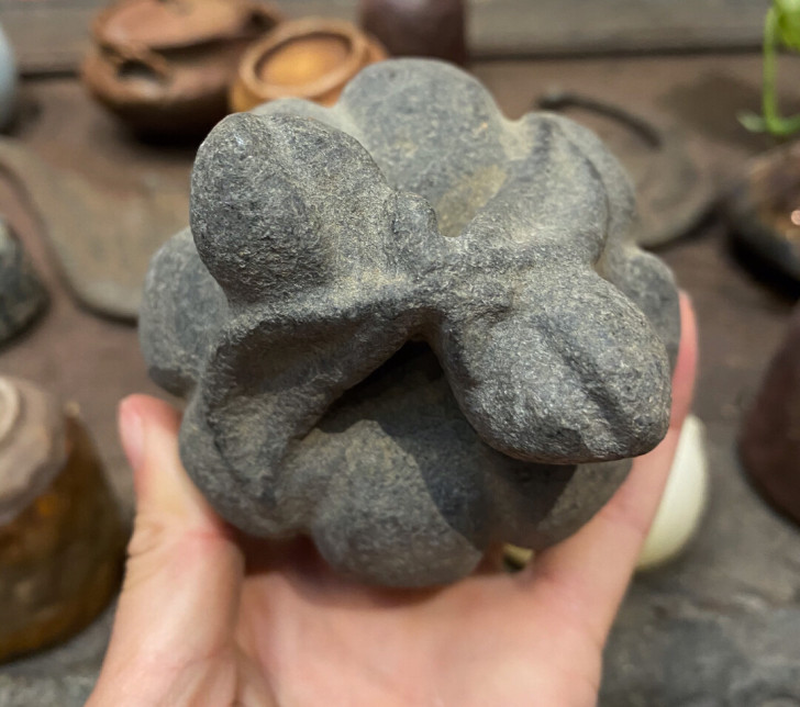 老青石茶宠寿桃南瓜石秤砣案桌镇纸石文房雅器...