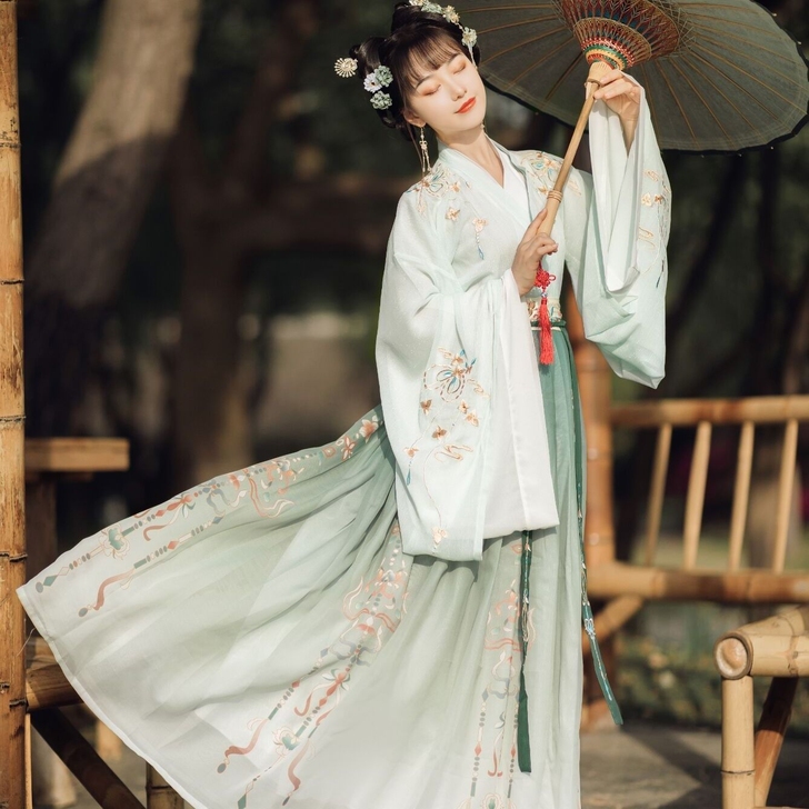 【归辞】远山娥黛原创汉服女正品交领齐腰襦裙...